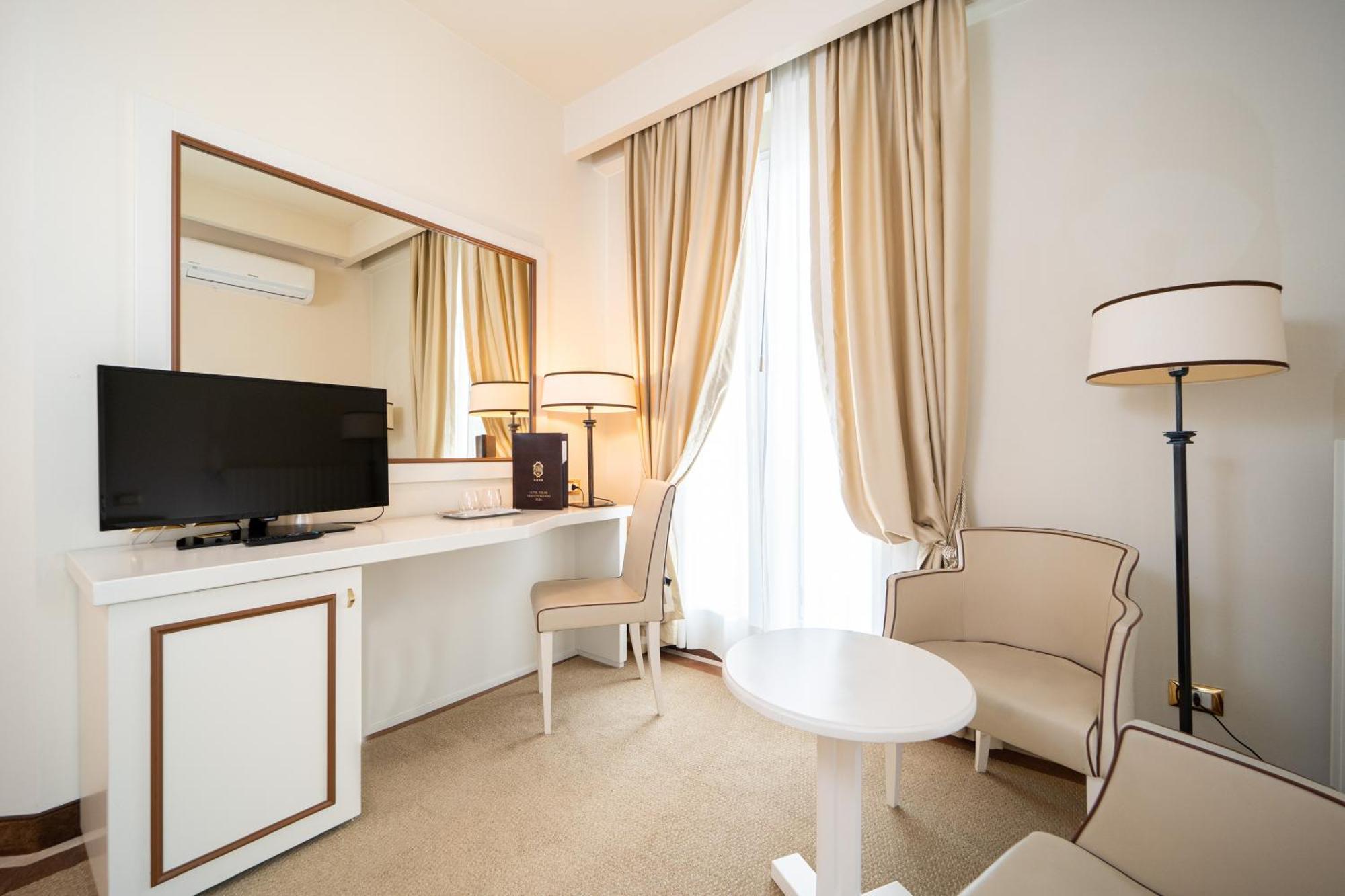 Junior Suite Balcony